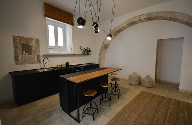 Two-room apartment in historic center of (ortigia) air-conditioned - wifi