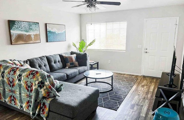 Two Story 4 BR with Private Patio Views