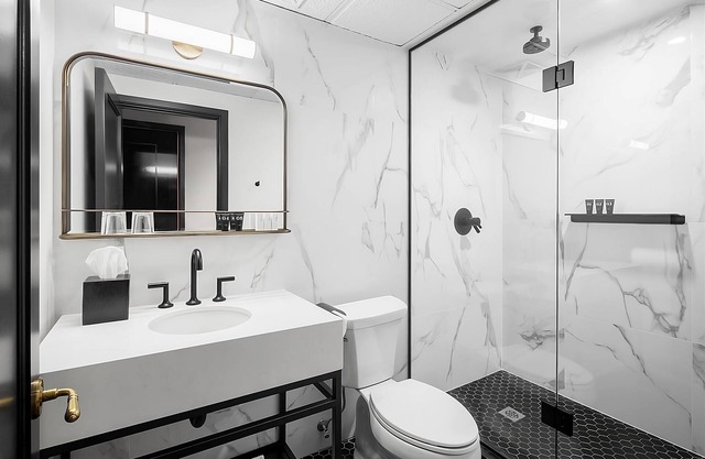 Ultimate Getaway! 4 Pet-Friendly Units, Near Distillery District and Greektown