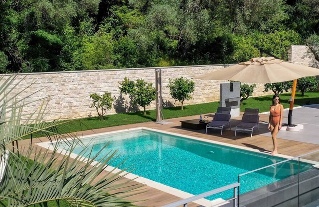 Ultimate Luxury - Summer Fairy Villa