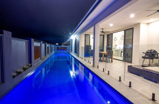 Ulysses - 4BR House with 20m Heated Lap Pool