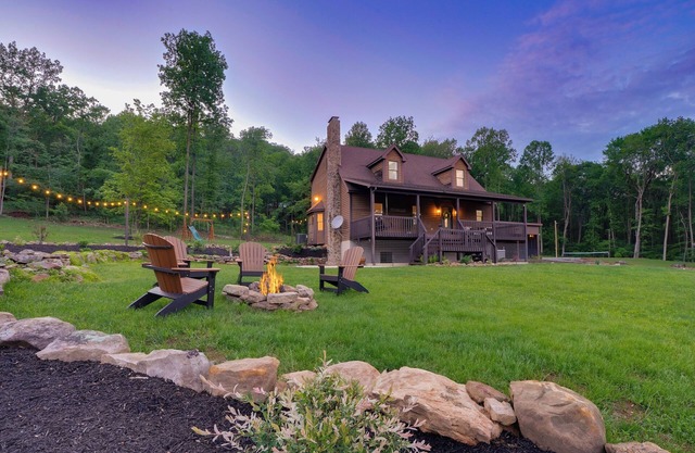 Uncharted Pines | Pickleball Court + Hot Tub