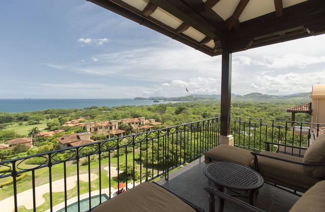 Unforgettable vacation where sea and sky meet