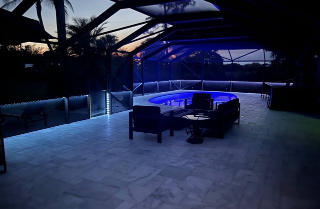 Unique 2B/2B pet friendly house in Stuart with private pool and fenced in yard.