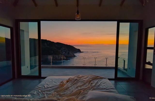 UNIQUE BEACH HOUSE CASA DI LUCA WITH STUNNING VIEW