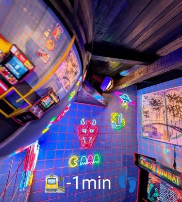 Unique City Pop Retreat 5 star Location, Game Room