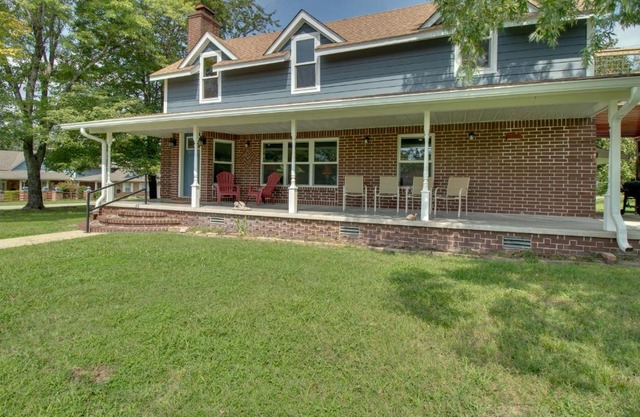 Unique Cotter Getaway with Deck and Outdoor Dining!