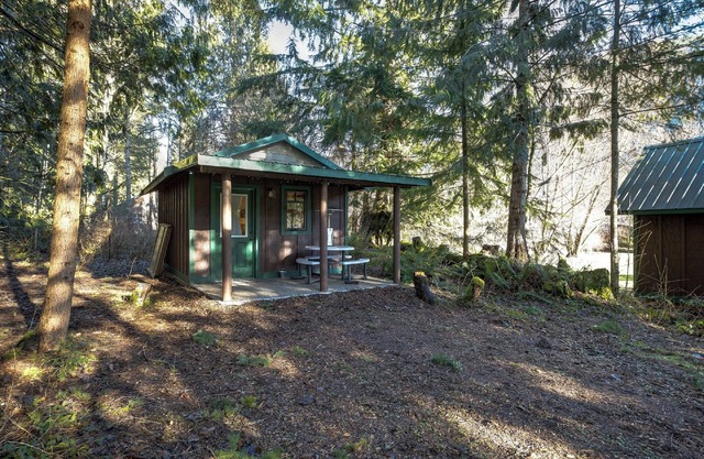 Unique Glamping Experience, Pet Friendly, Sleeps 2