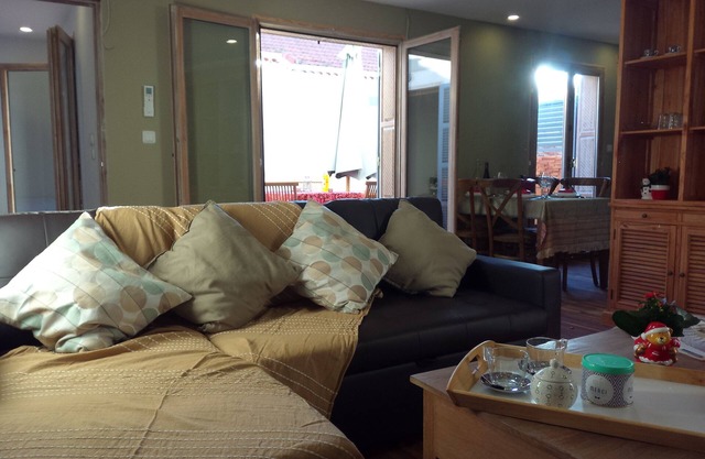 Unique house at the heart of Provence 1km to beach with 18 m2 terrace barbecue