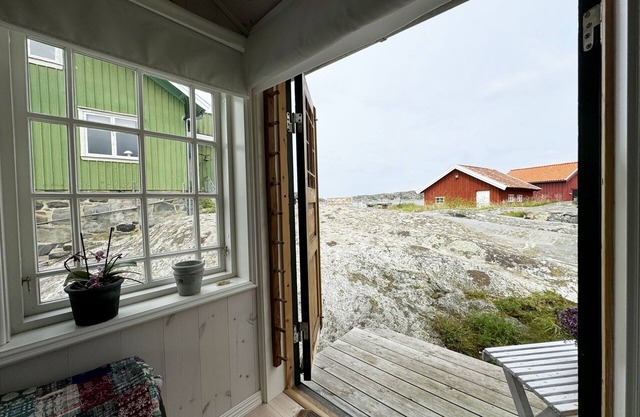 Unique opportunity to rent a cottage on Käringön in Bohuslän's beautiful archipelago | SE09070