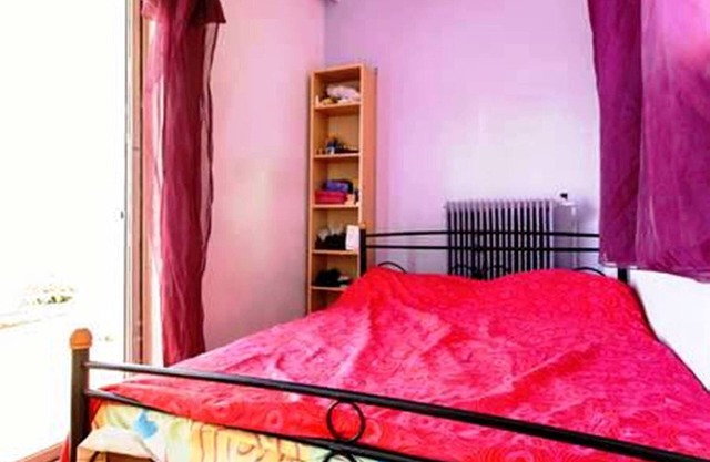 Unique View in Dafni.Apartment near Athens with a great view of Acropolis!