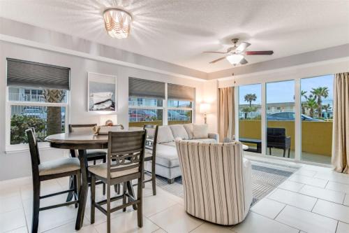 Unit 107 Aruba - 3 Bedroom Ocean View