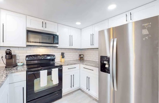 Updated Two-Bedroom with Three King Beds, Loft & Two Baths