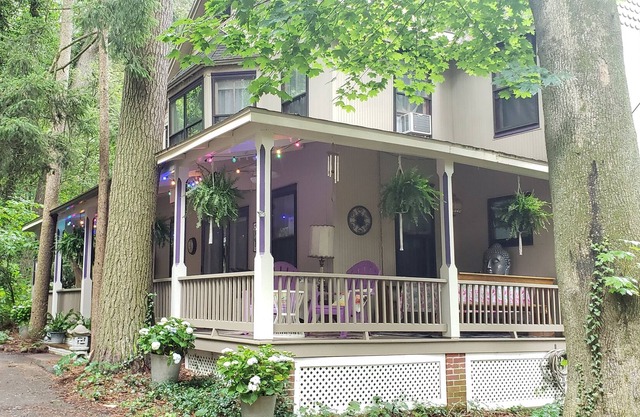 Updated vintage cottage with bohemian flair