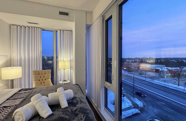 Upscale 2-Bedroom, 2-Bathroom Condos in the Heart of Richmond Hill