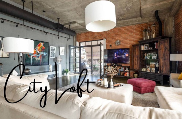 Urban Chic Manhattan Style Loft w/Terrace