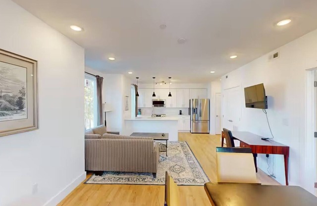 Urban Lux Unit
