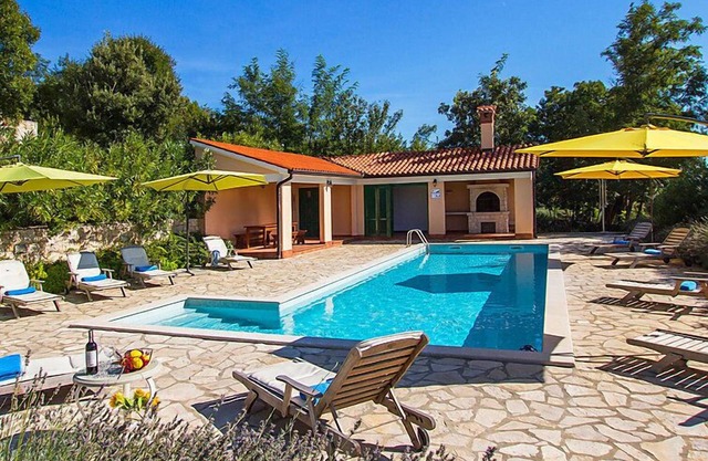 Vacation home Ana by Interhome