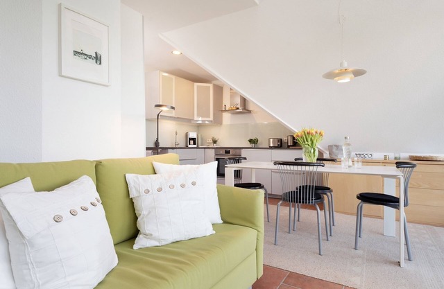 Vacation apartment/apartment for 4 guests with 74m² in Heikendorf (294678)