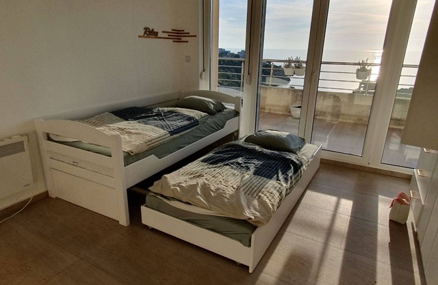 Vacation apartment/apartment for 4 guests with 98m² in Bar/Utjeha (266450)