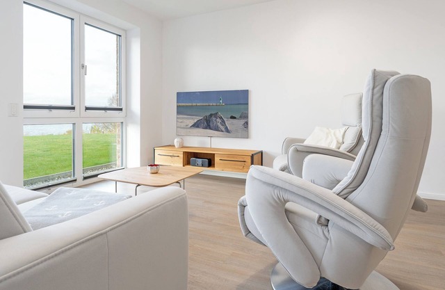 Vacation apartment Abendröte with fantastic lake view in Holstein Switzerland