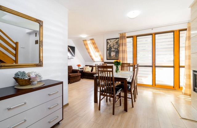 Vacation apartment/apartment for 8 guests with 80m² in Karpacz (245824)