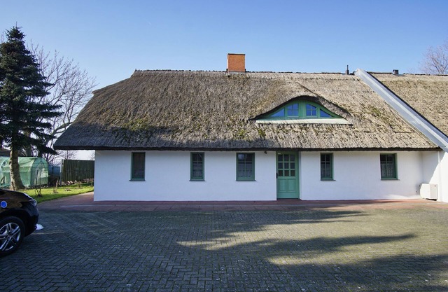 Vacation apartment close to the beach with sea view - Ferienhaus Strandlatscher FeWo 03