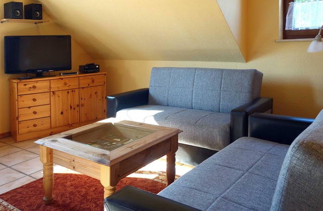 Vacation apartment on the upper floor 3 - Ferienwohnungen Kirsch in Parow