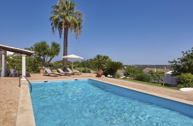 Vacation Home Casa do Carmo with Pool, Wi-Fi, Garden & Terrace