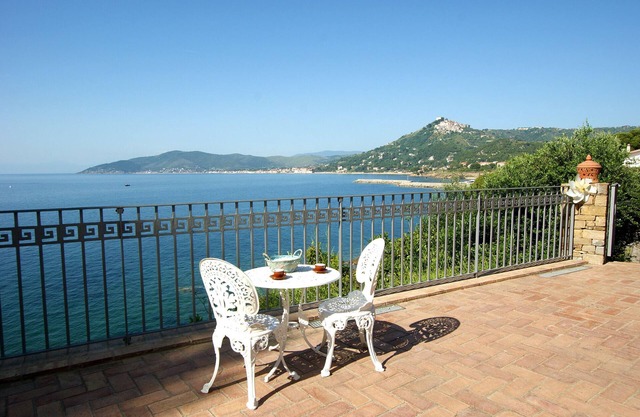 Vacation home for 4 guests with 88m² in Castellabate (162594)