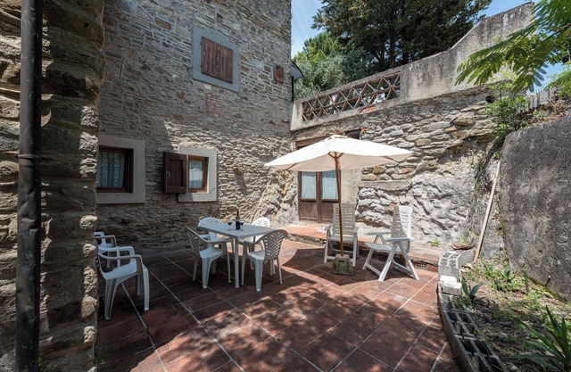 Vacation Home "Il Mulino Della Cupolina" with Private Terrace, Shared Garden & Wi-Fi