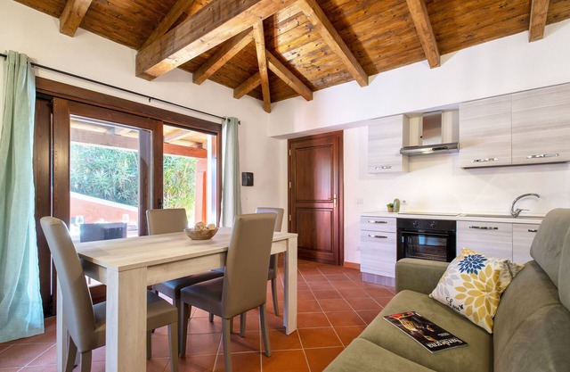 Vacation Home "Villa Robi" near Beach with Private Terrace & Shared Garden