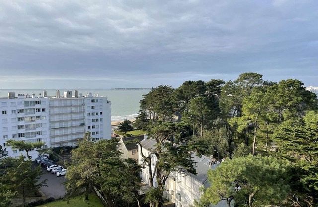 Vacation rental - LA BAULE - TOUR ST CLAIR