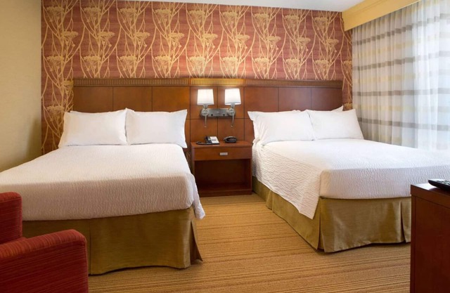 Vacation Starts Here! 2 Affordable Units, Near Desert Vista Dog Park, w/Pool!