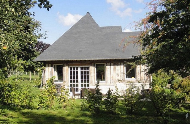 Very quiet and beautiful nature view, charming gite near Honfleur