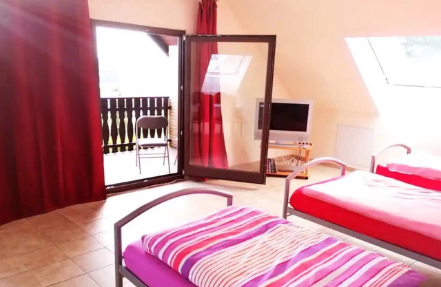very spacious fitter company family accommodation