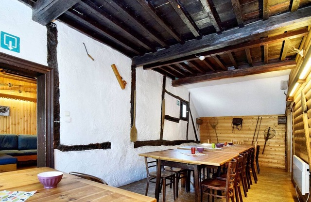 Vibrant Holiday Home in Durbuy with Garden