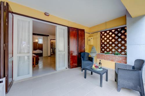 Vicolo 42-private Terrace-200m Lake - Happy Rentals