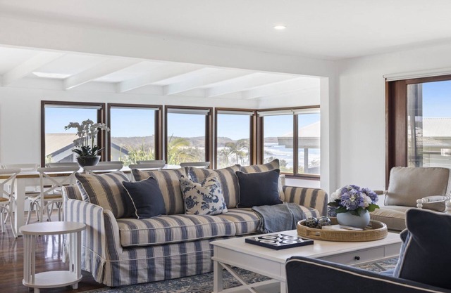 Victoria's Ocean Escape - Breathtaking Views, Shared Pool and Yard, Steps from Beach