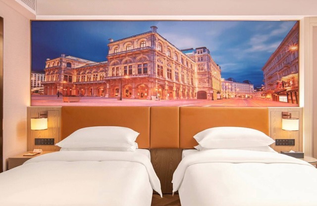 Vienna Hotel Shenzhen Luohu port