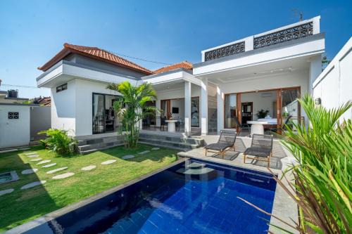 Viewbali 2- Modern Villa with Stunning Rooftop Views