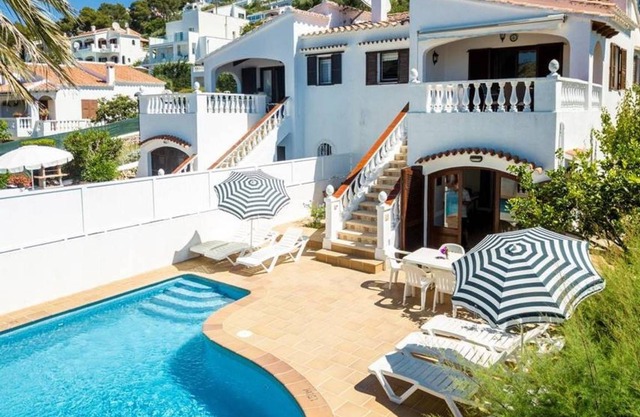 Villa ∙ 3 bedrooms ∙ 6 guests