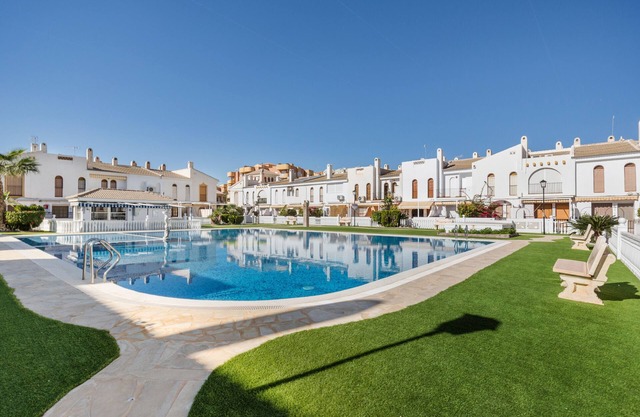 Villa '53 Luz Bahia' with Shared Pool, Garden and Wi-Fi