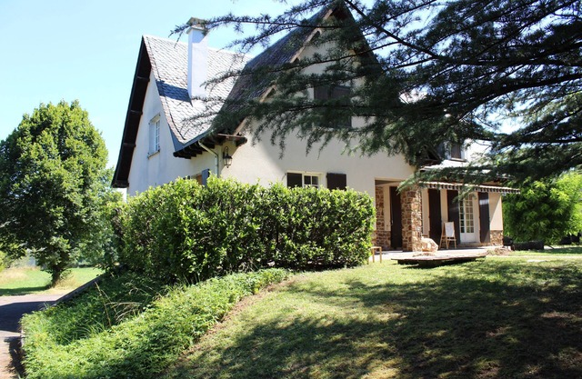 Villa 6-10 pers in Espalion in Aveyron, at the gateway to Aubrac