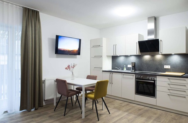 Villa am Bahnhof - your temporary home