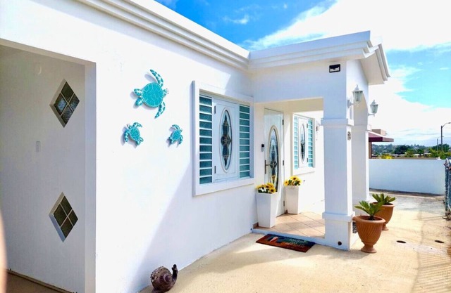 Villa Amazing Ocean View with Private Pool Costa Bella 5 min drive to the beach