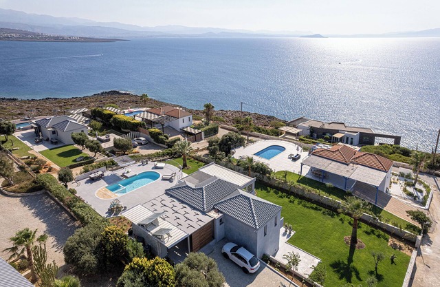 Villa Anthia, a Uniquely Designed-Family Friendly 4-bedroom Villa in Tersanas.