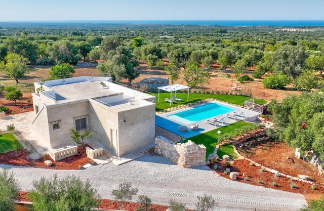 Villa Apeliote by Raro Villas