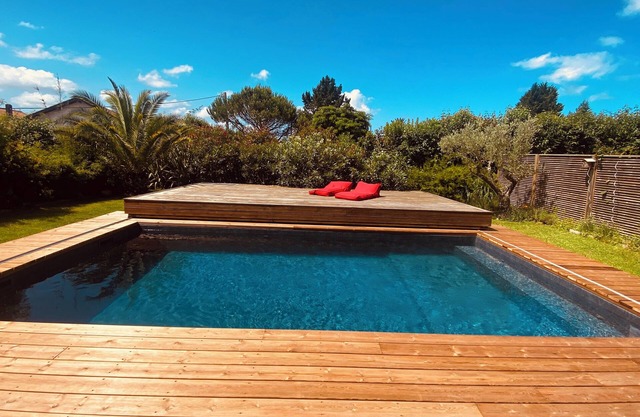 Villa Arbonne/Biarritz Piscine 8 Personnes