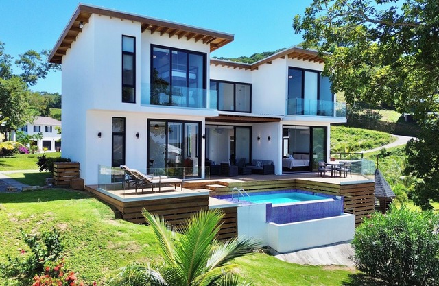 Villa Azul @ Pangea Beach, Big Bight